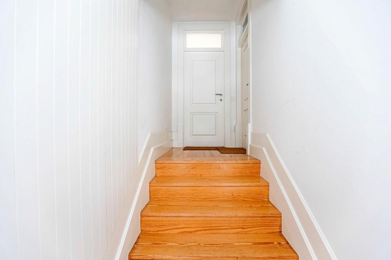 D. Joao IV Apartments By Lovelystay Porto Bagian luar foto
