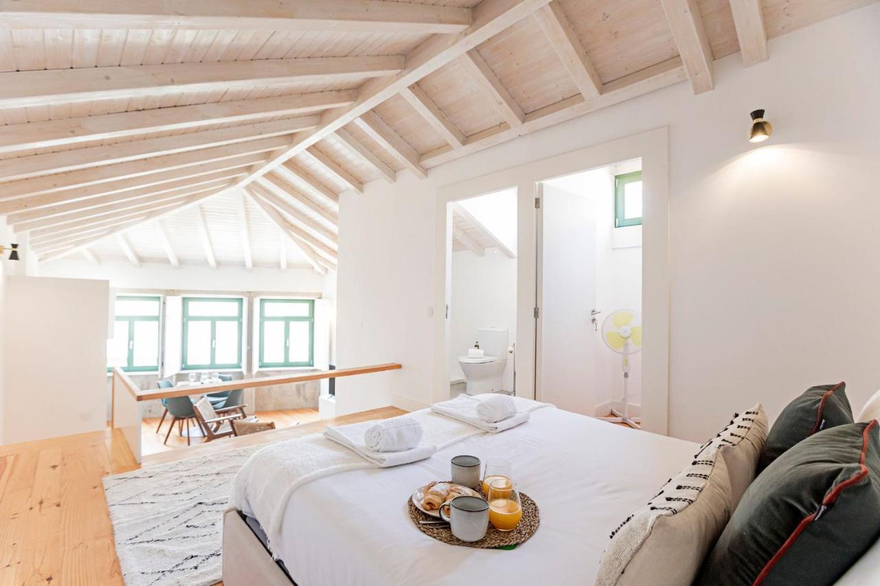D. Joao IV Apartments By Lovelystay Porto Bagian luar foto