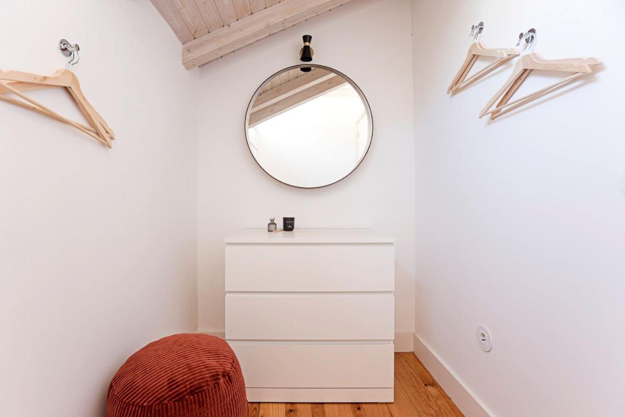 D. Joao IV Apartments By Lovelystay Porto Bagian luar foto