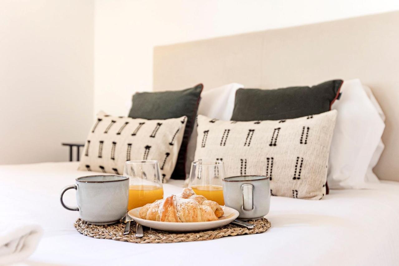 D. Joao IV Apartments By Lovelystay Porto Bagian luar foto